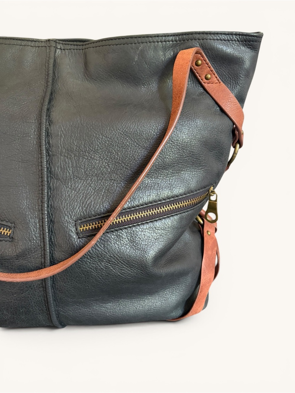 Lucky Brand Black Leather Tote with Brown Straps - Picture 11 of 16
